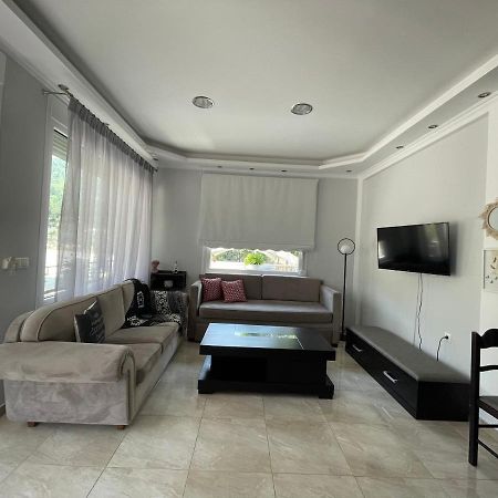 Villa Elsa Skala Rachoni  Exteriör bild