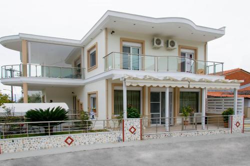 Villa Elsa Skala Rachoni  Exteriör bild